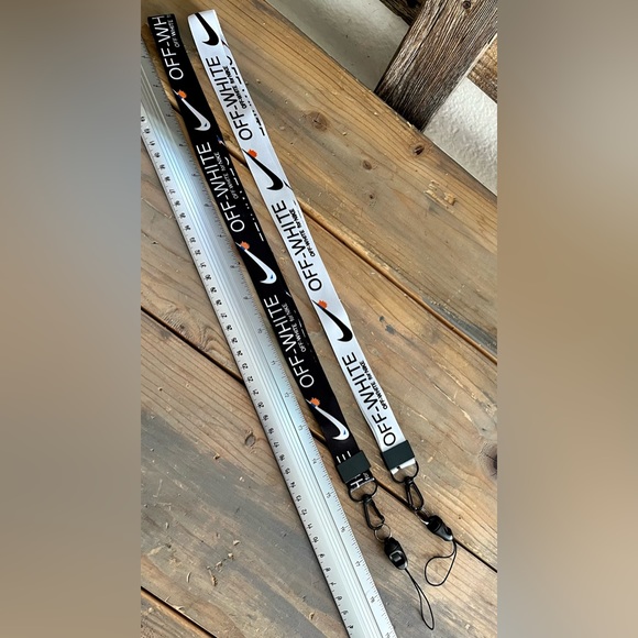 NIKE Lanyard Keychain - Picture 7 of 7